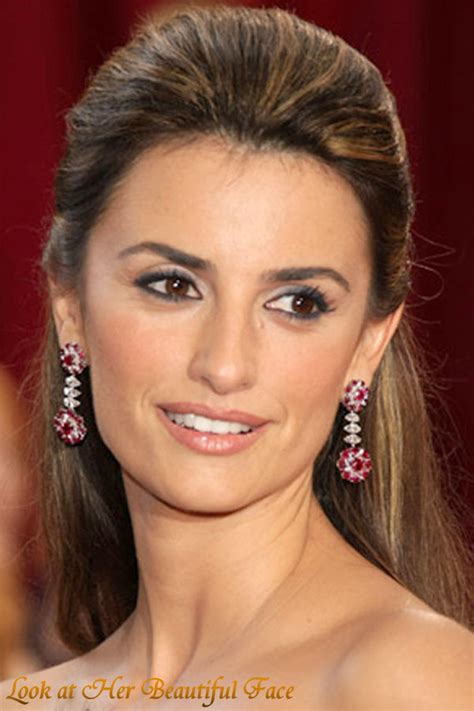 penelope cruz faces